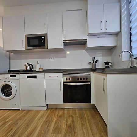 Apartamentos Aptio Oviedo Esterno foto