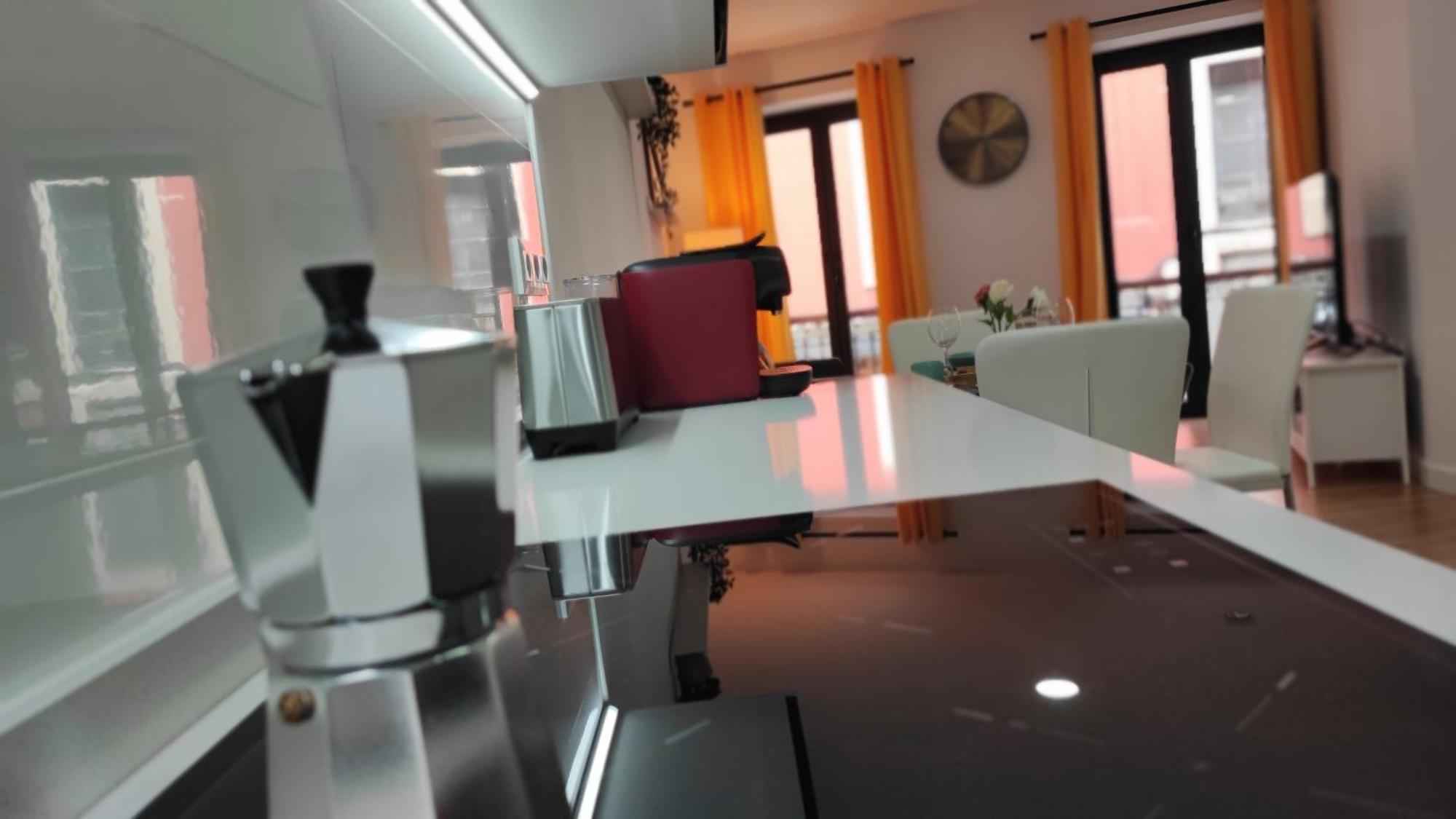 Apartamentos Aptio Oviedo Esterno foto