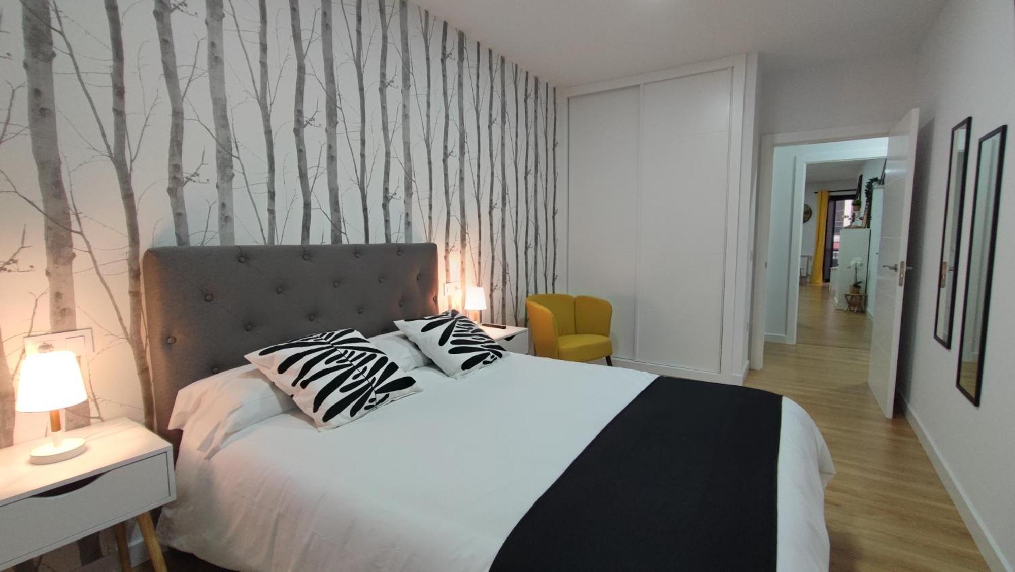 Apartamentos Aptio Oviedo Esterno foto