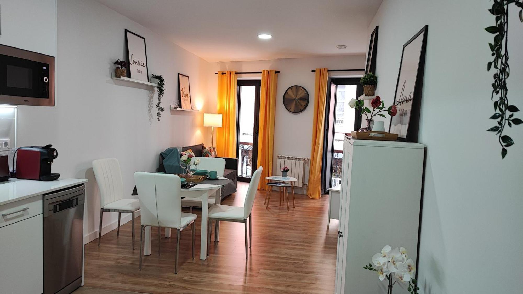Apartamentos Aptio Oviedo Esterno foto