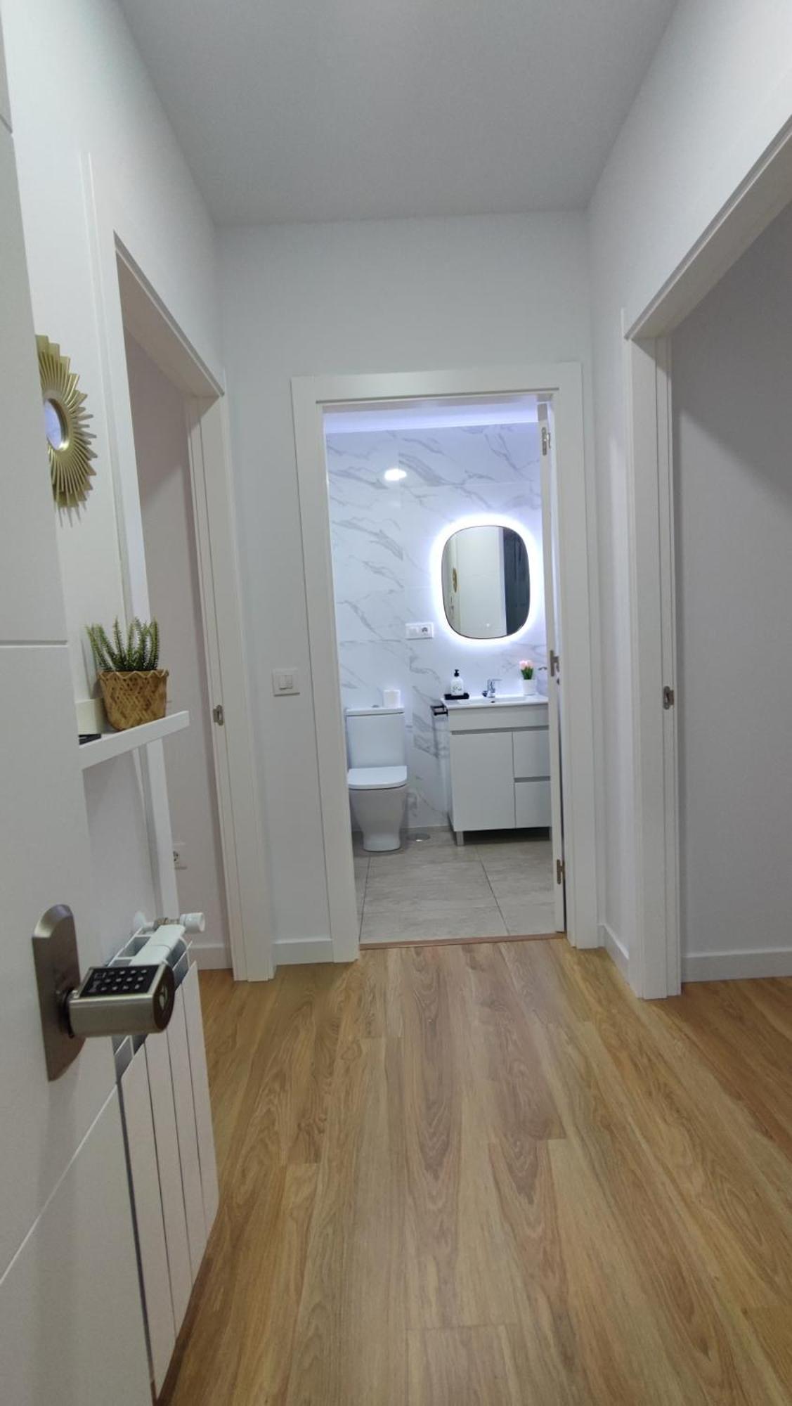 Apartamentos Aptio Oviedo Esterno foto