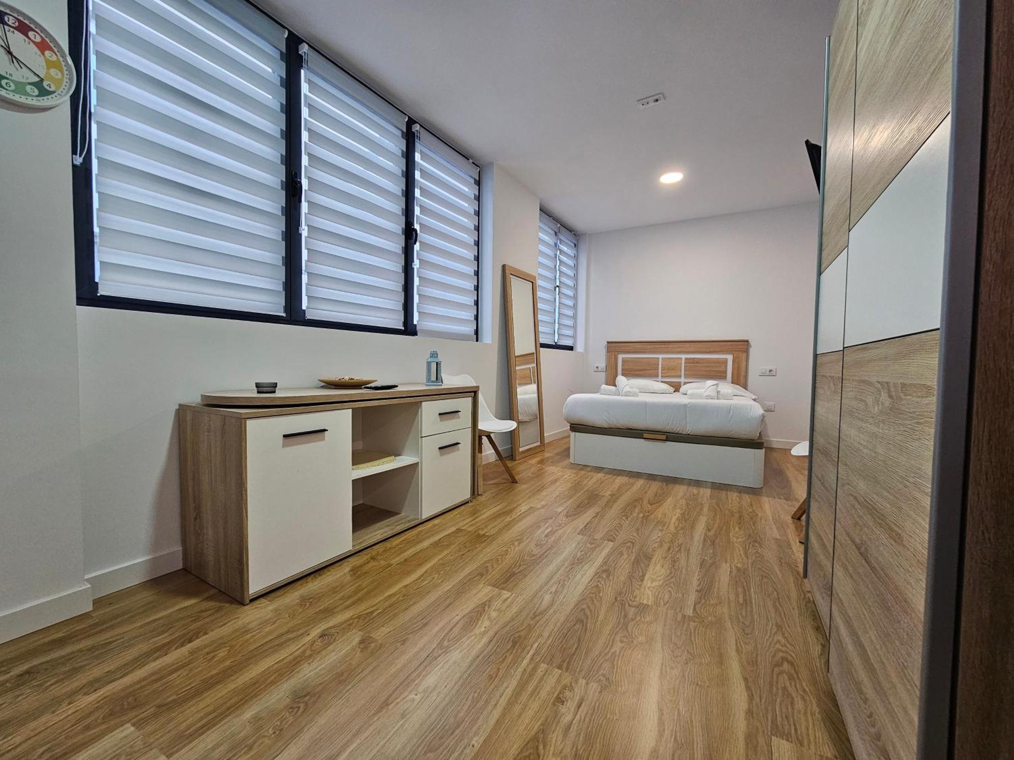 Apartamentos Aptio Oviedo Esterno foto