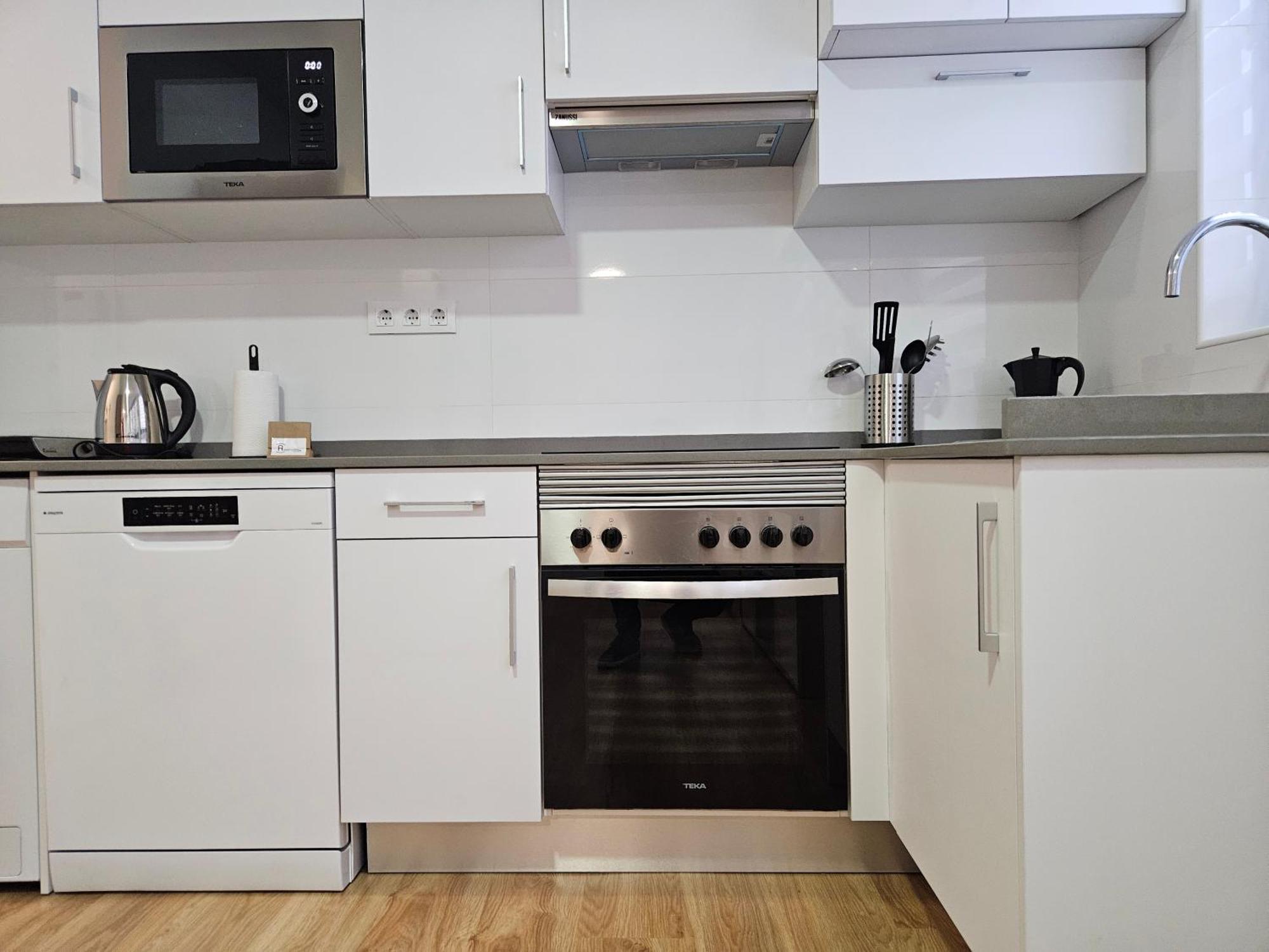 Apartamentos Aptio Oviedo Esterno foto