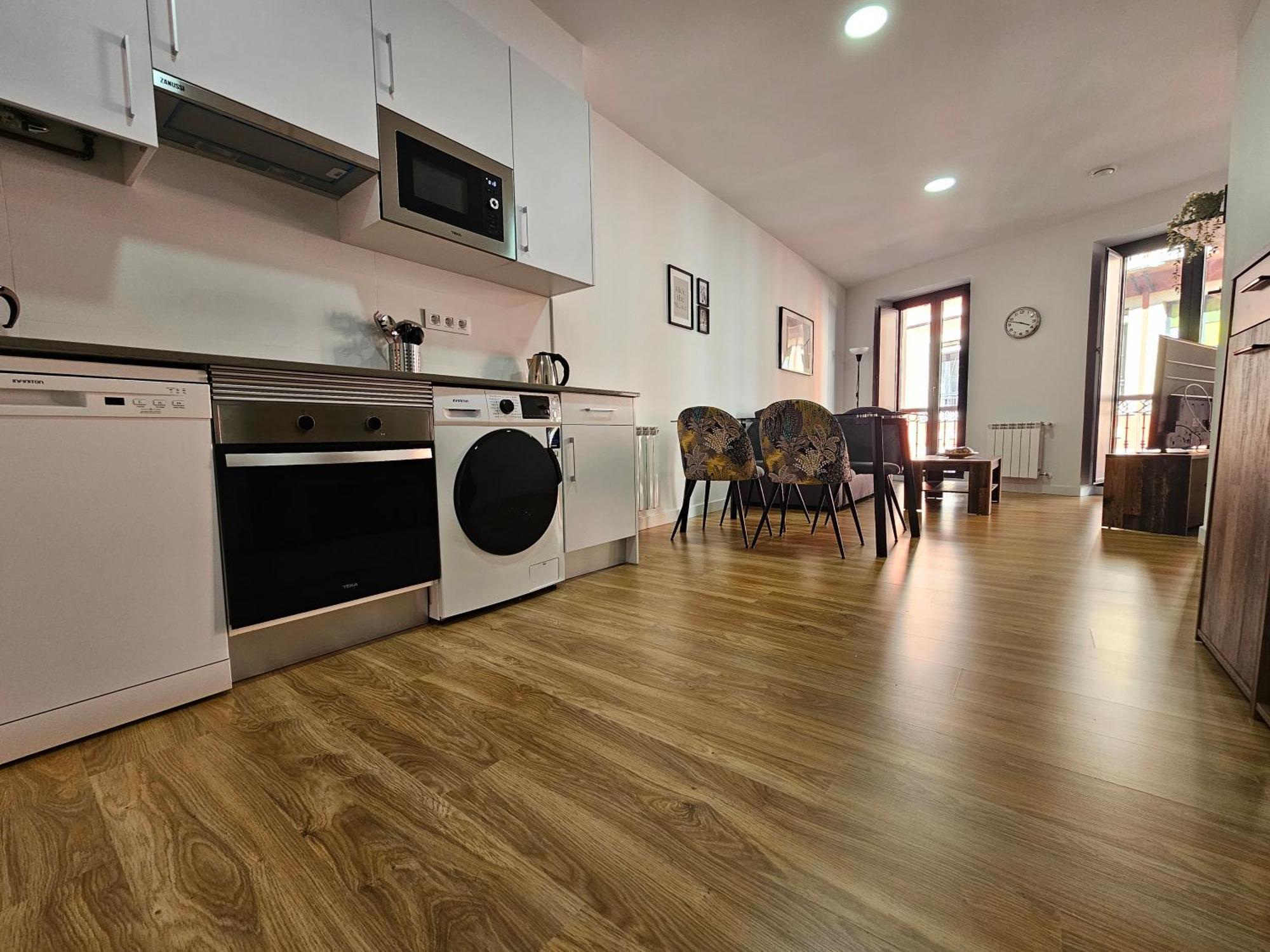Apartamentos Aptio Oviedo Esterno foto