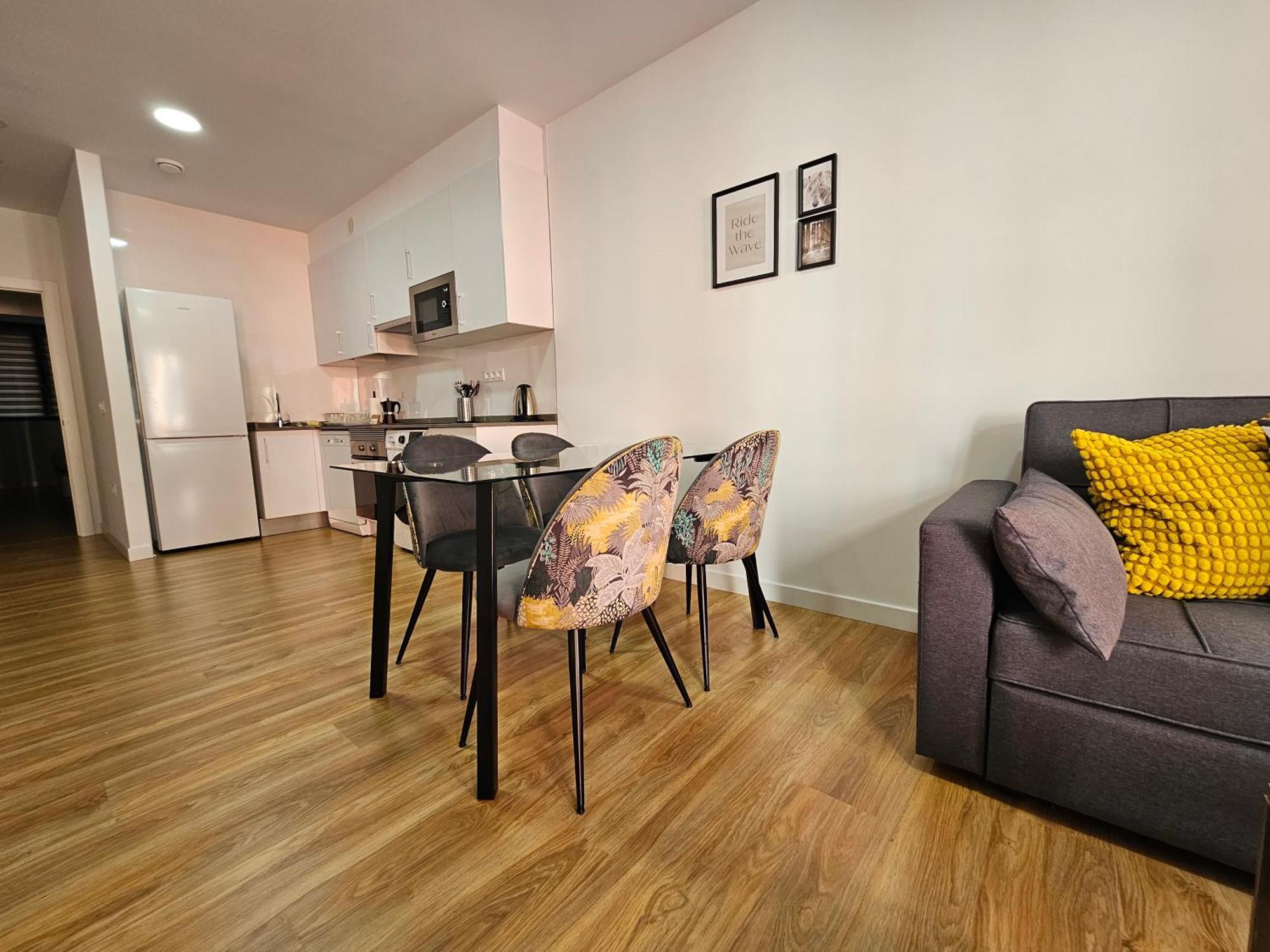 Apartamentos Aptio Oviedo Esterno foto