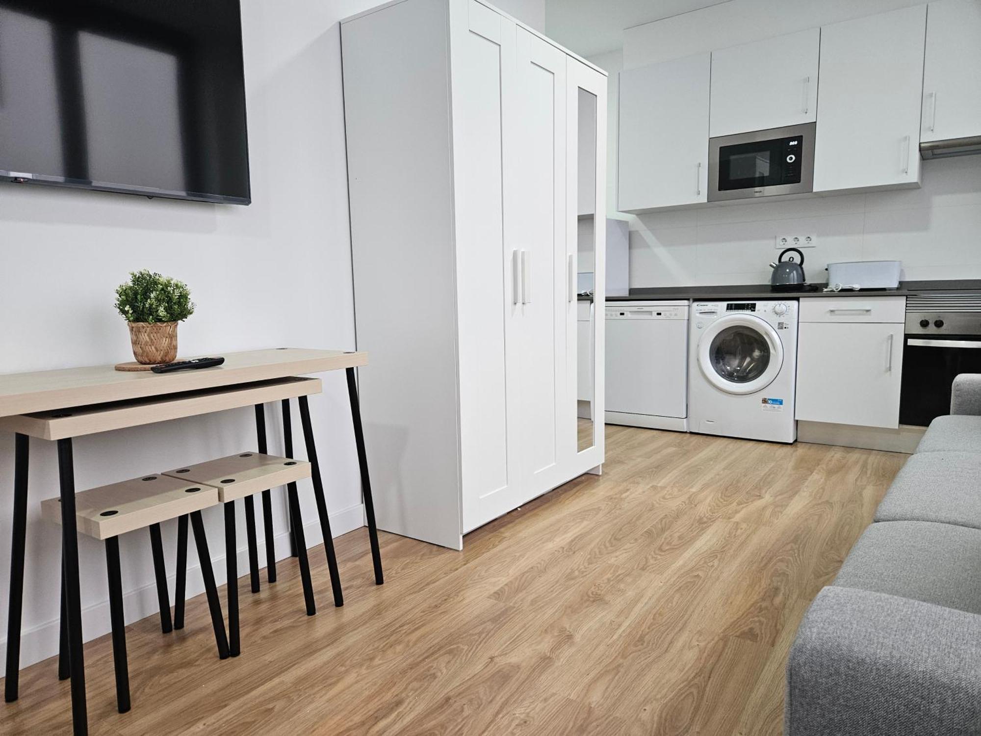 Apartamentos Aptio Oviedo Esterno foto