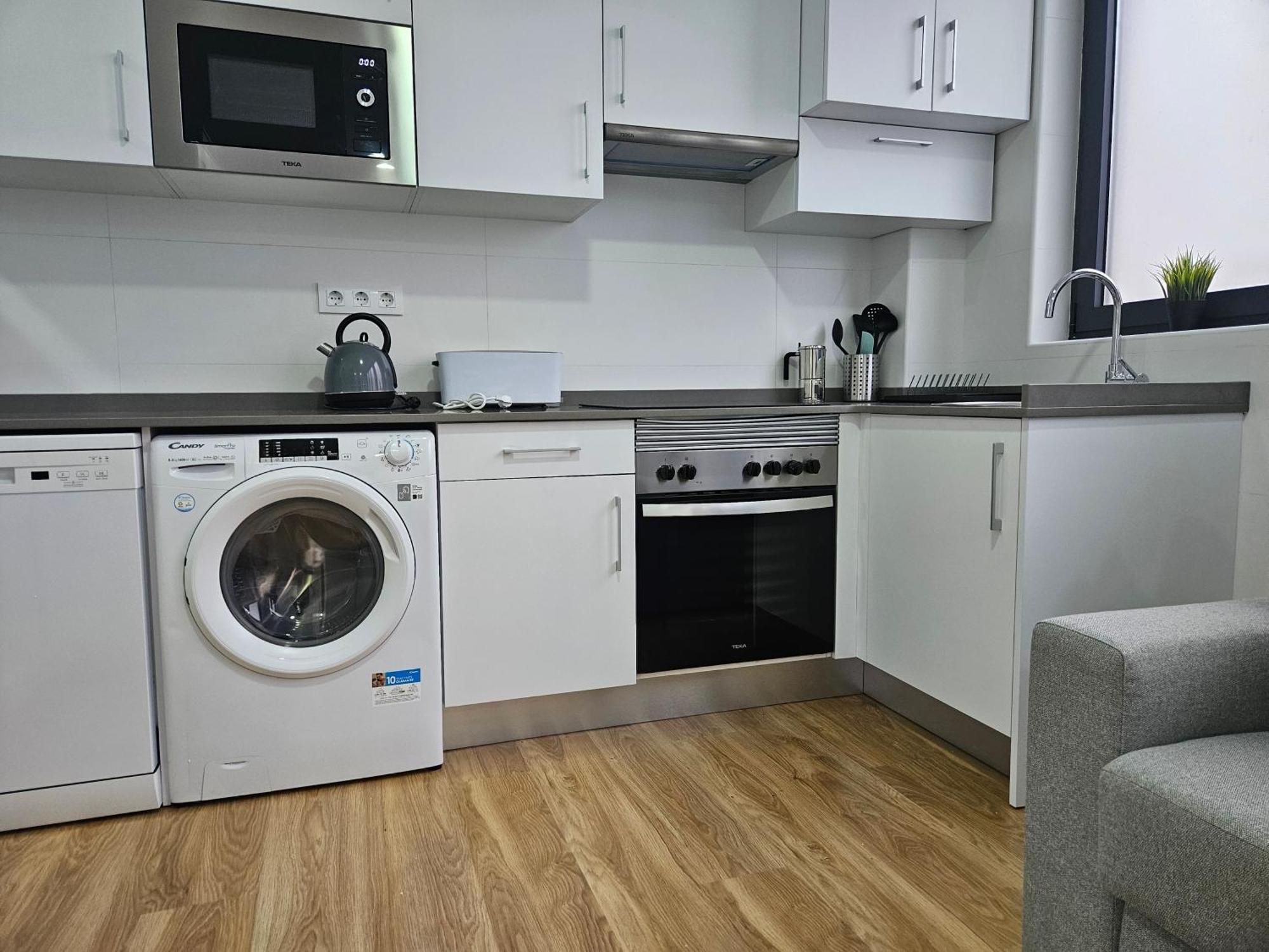 Apartamentos Aptio Oviedo Esterno foto